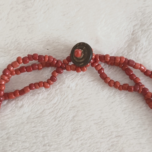 Nairobi Kenya Women's Fair Wages Beaded and Wooden Pendent & Button Closure - Picture 4 of 5